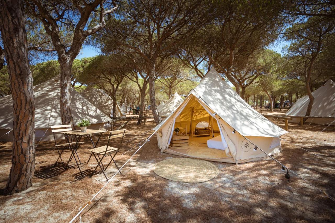 Kampaoh Doñana Hotel Mazagon Bagian luar foto