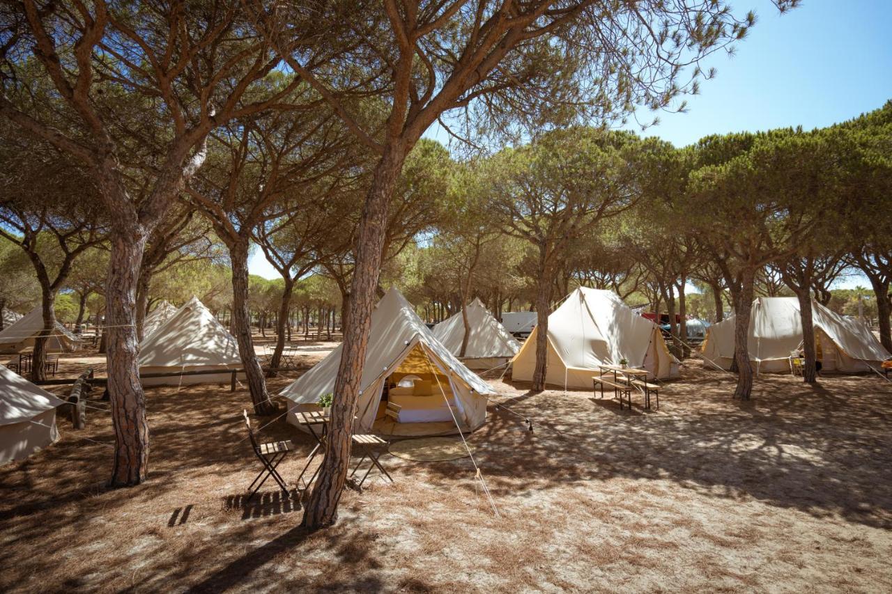 Kampaoh Doñana Hotel Mazagon Bagian luar foto